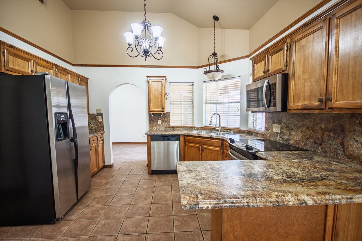 421 Chanticleer Pl #NA - Photo 5 of 20
