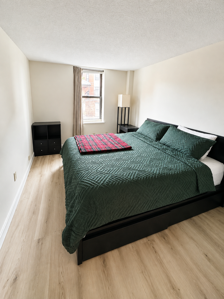 30 Rutland St #3 - Photo 3 of 4