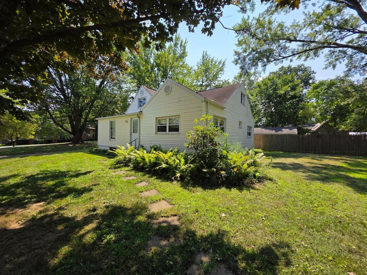 2164 Penguin Ave #NA - Photo 3 of 19