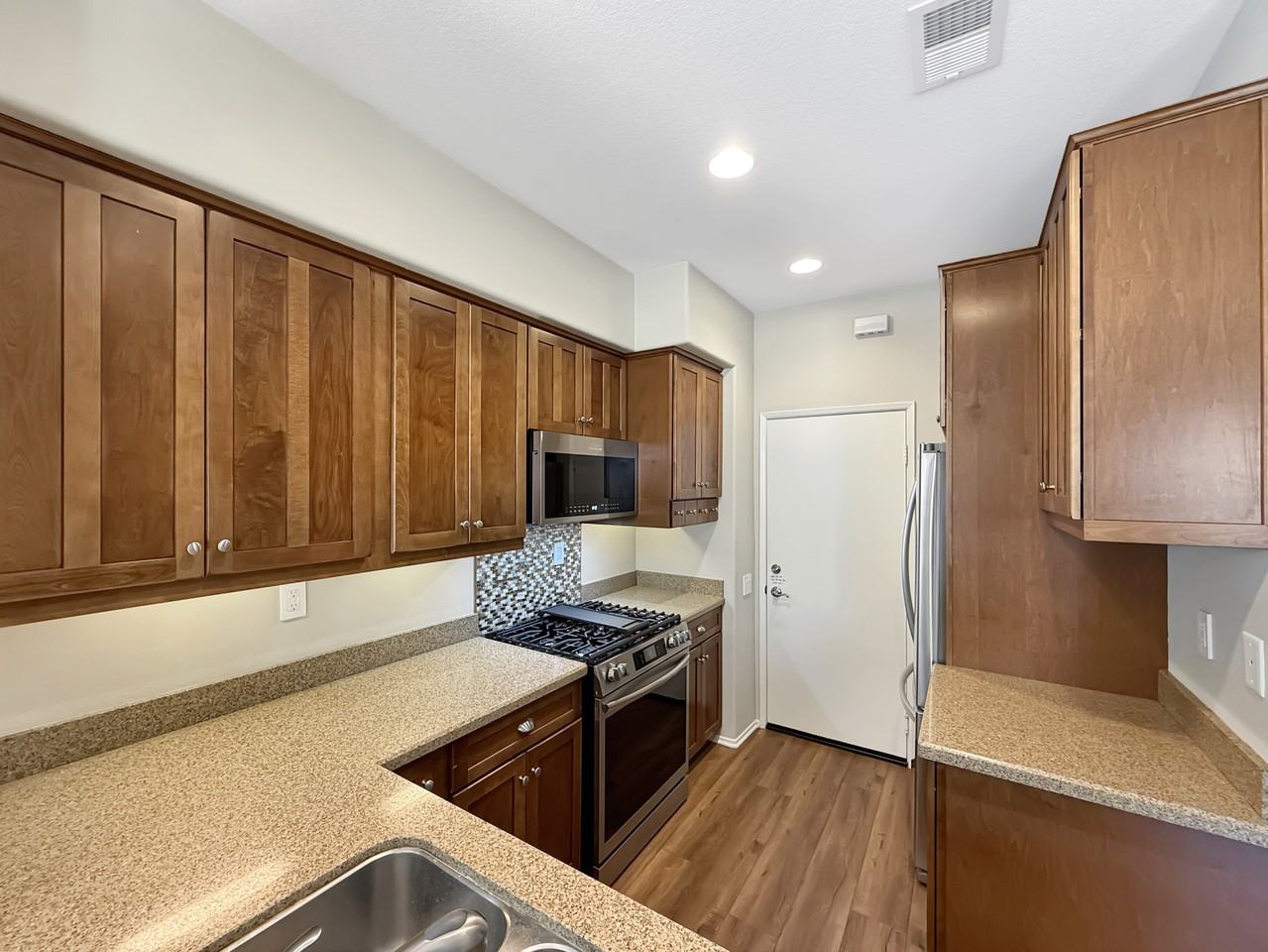 27110 Teton Trl #85 - Photo 5 of 30