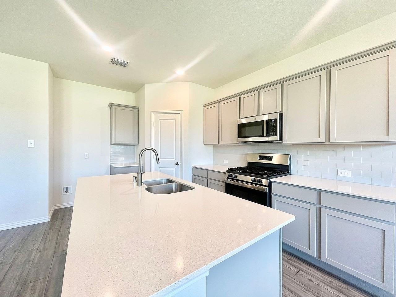 4619 Cleves Ave #NA - Photo 4 of 21