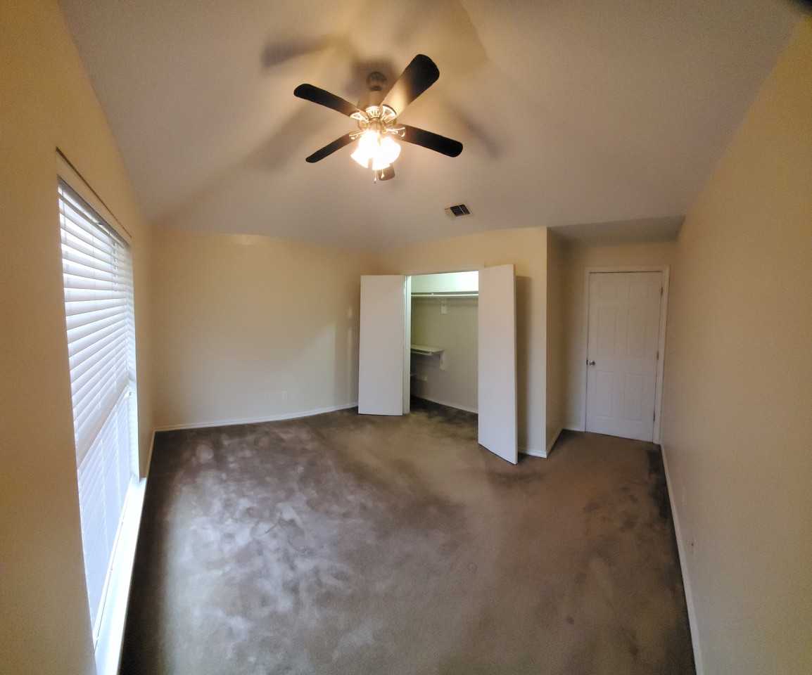507 W Denison Cir #A - Photo 4 of 6