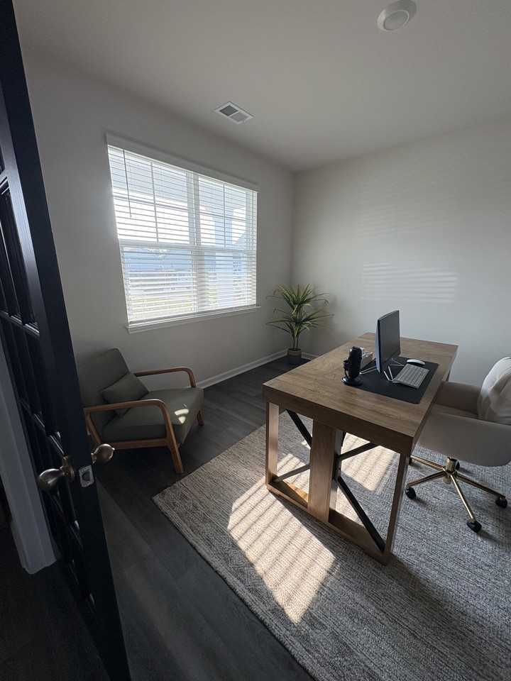 917 Shipley Way Sw #NA - Photo 6 of 42