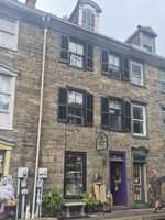 featured image of 31 Race St