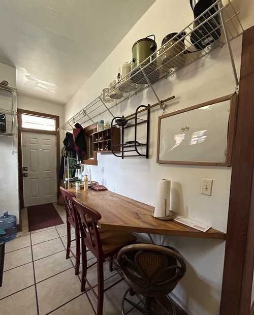 618 Ne 2nd St - Photo 4 of 7