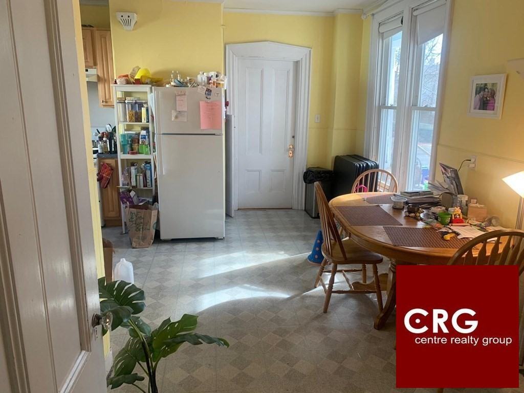 84 Walker St #1 - Photo 3 of 7