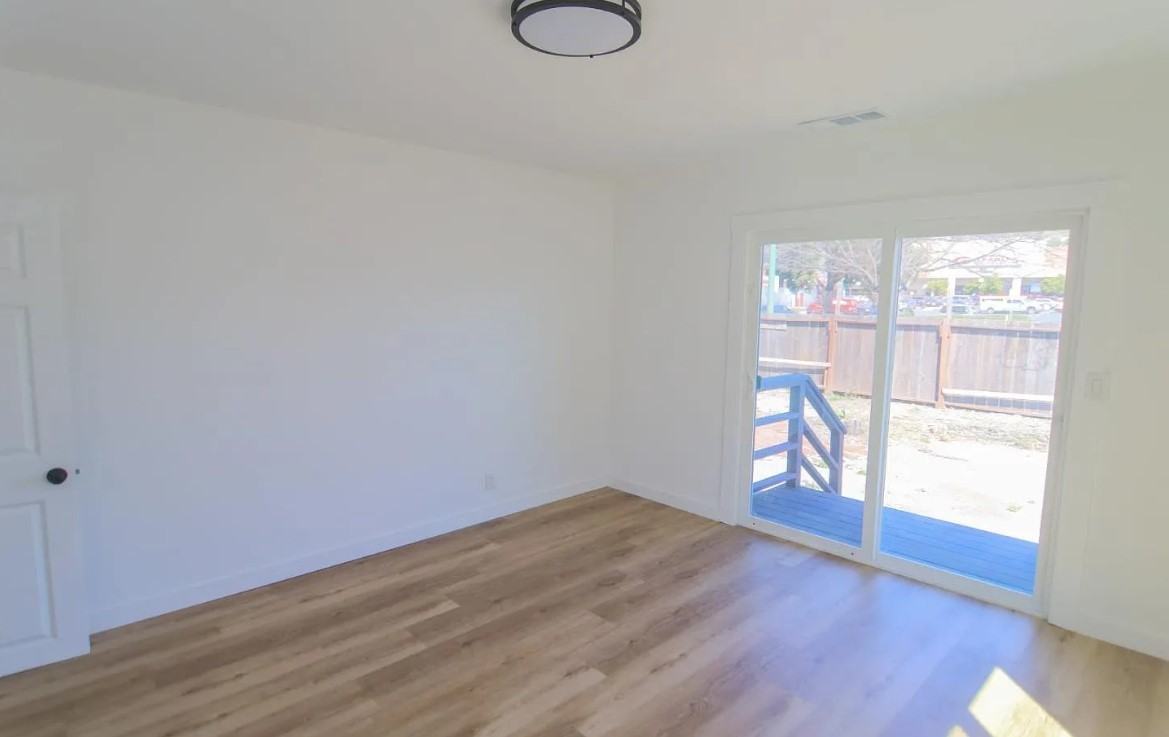 7114 Halliday Ave #NA - Photo 5 of 15