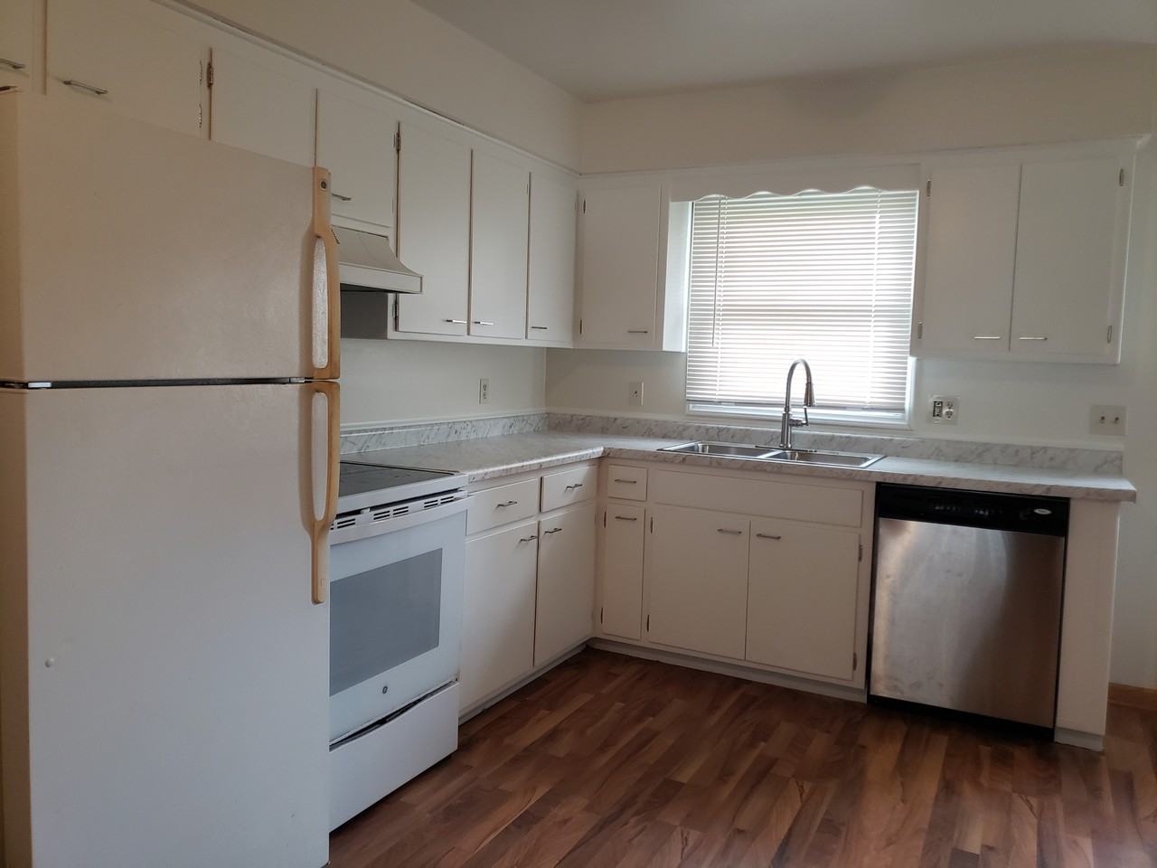 259 Park St #259 - Photo 4 of 14