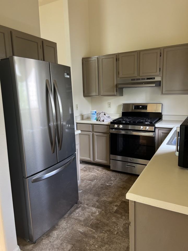 563 Kearney Ave S #NA - Photo 5 of 17