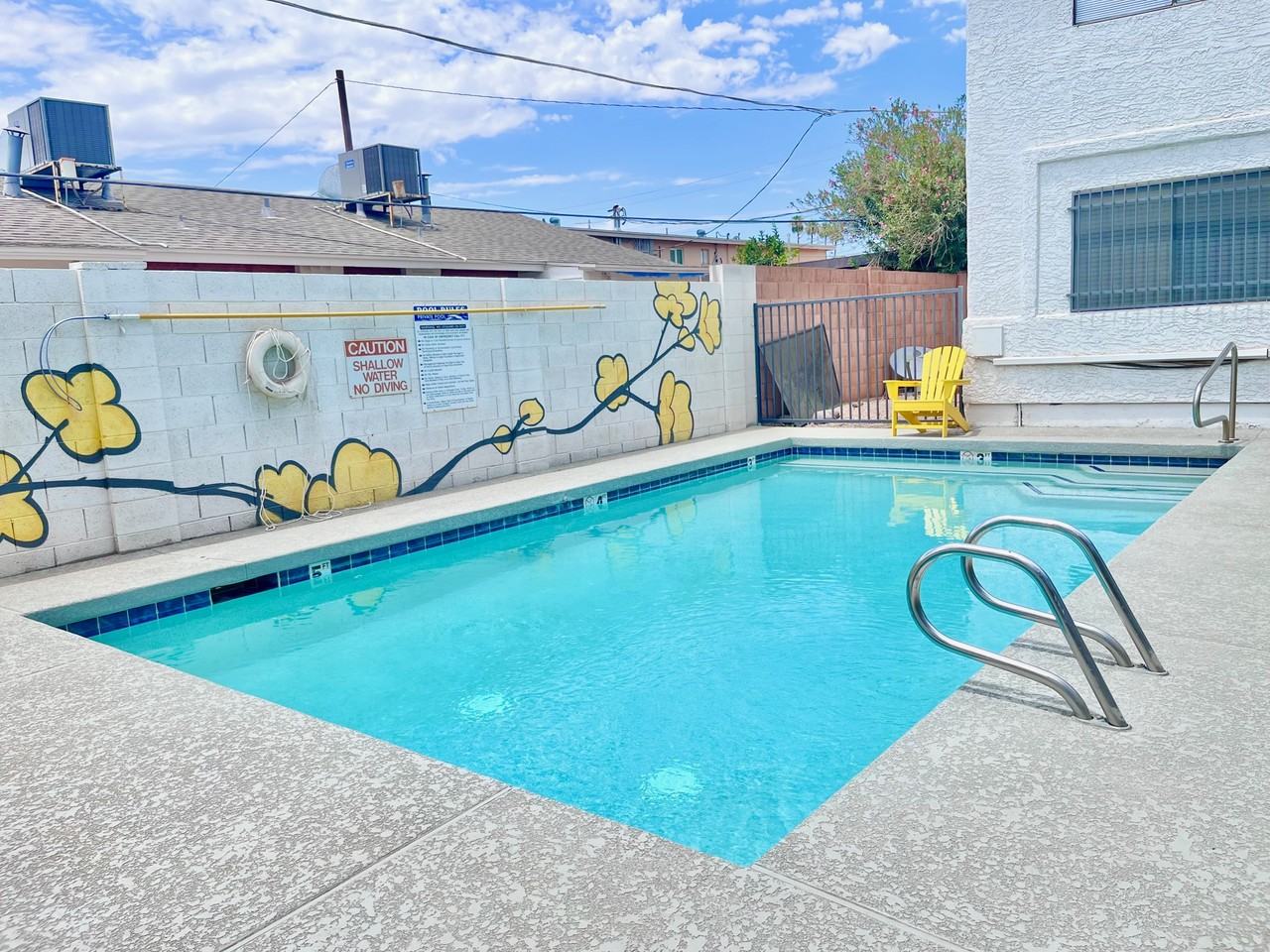 3208 E Flower St #206 - Photo 3 of 18