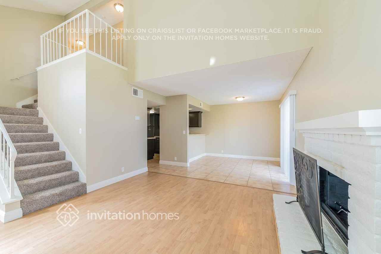10638 Countryside Dr - Photo 5 of 19