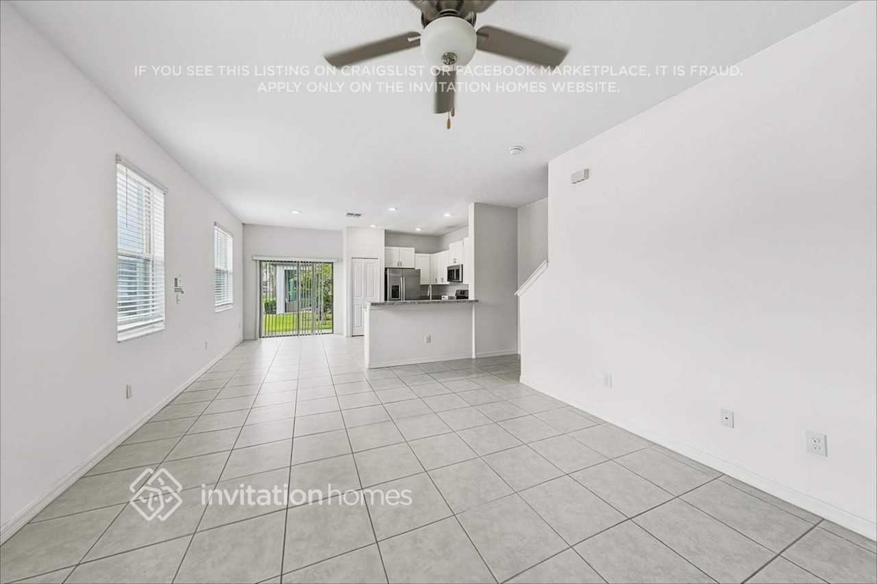 8271 Birch Haven Ln - Photo 7 of 19