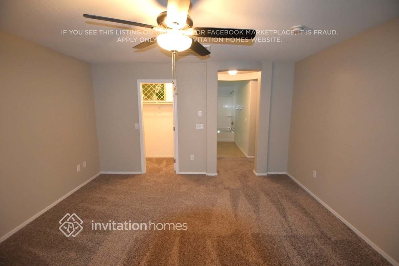17174 W Tara Ln - Photo 5 of 9