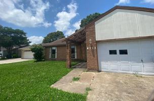 featured image of 4111 Sleepy Hollow Ln