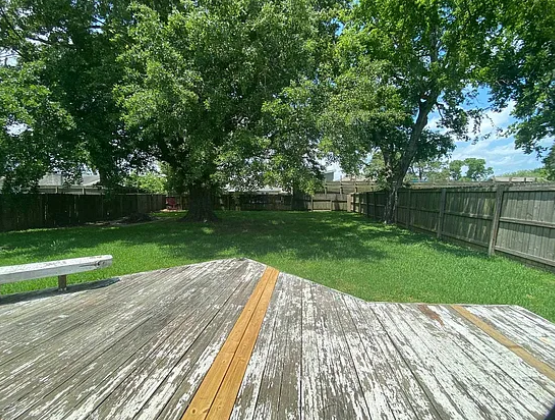 4111 Sleepy Hollow Ln - Photo 7 of 19