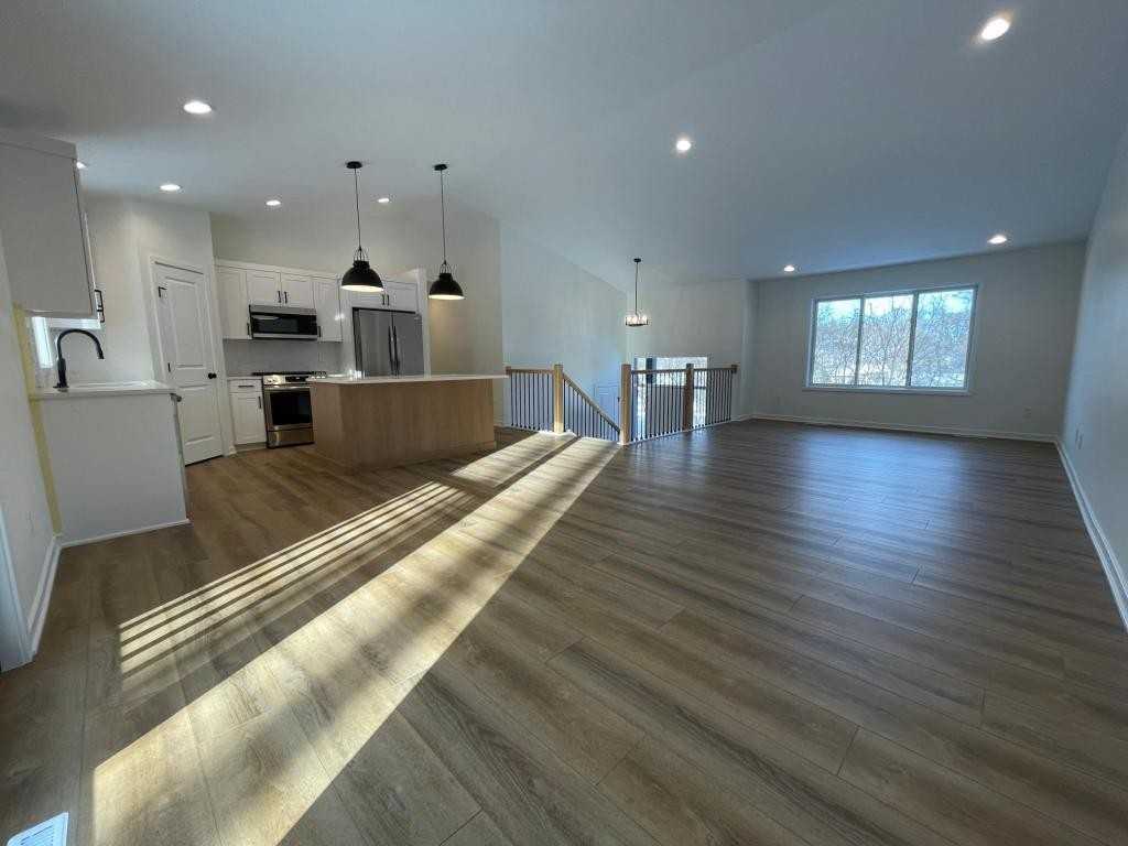 2153 Ponderosa Dr Sw - Photo 2 of 15