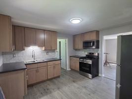 featured image of 2015 Corbin Ave #5