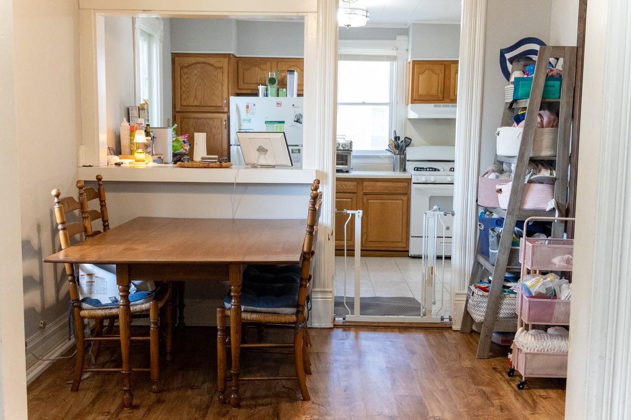362 N Line St - Photo 6 of 17
