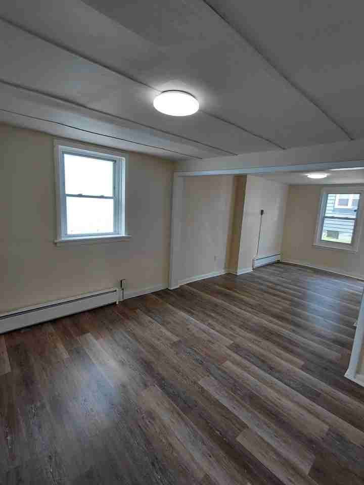 317 S Main St #5 - Photo 7 of 24