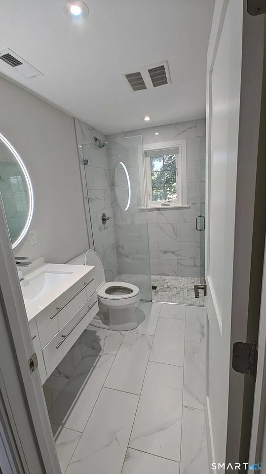 38 Poe Ct #38 - Photo 2 of 12