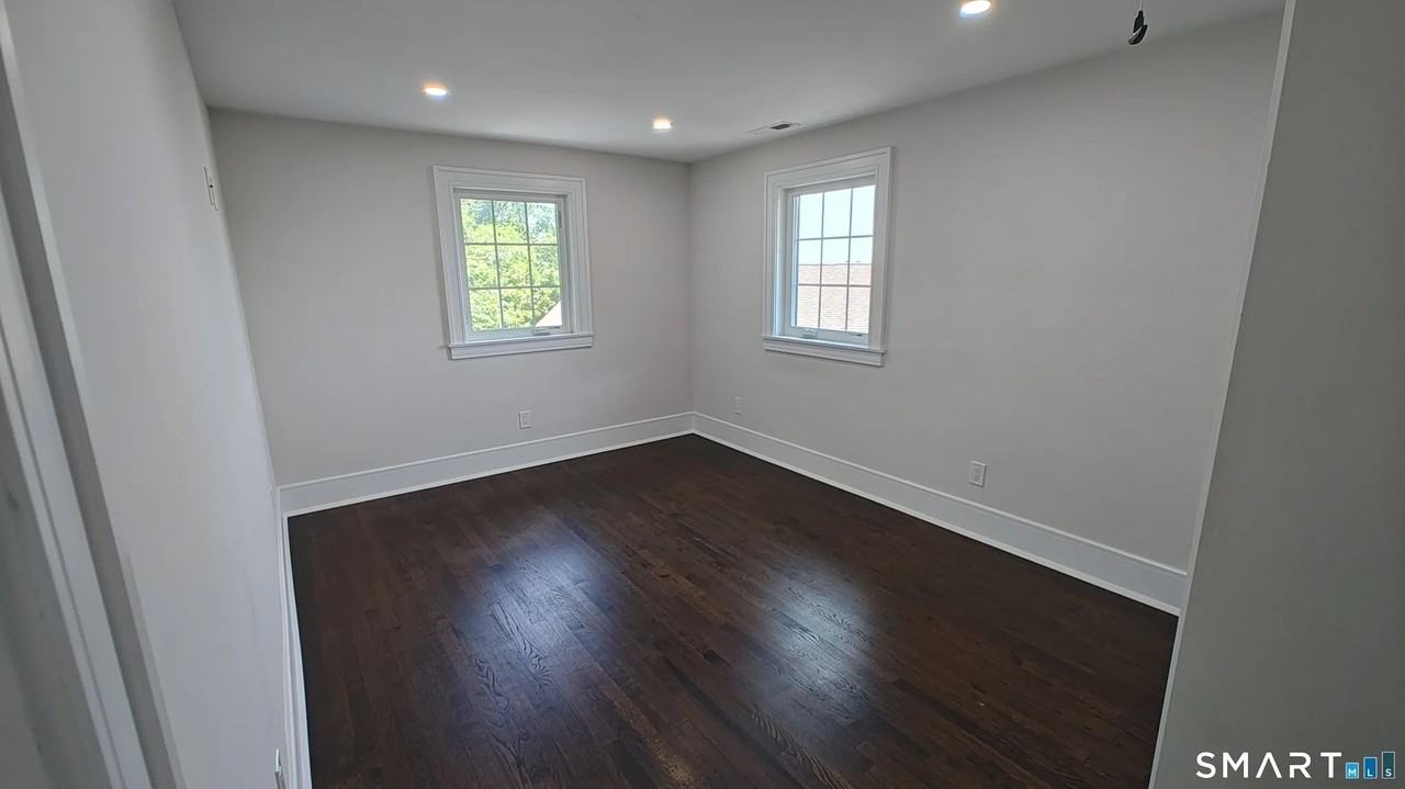 38 Poe Ct #38 - Photo 5 of 12