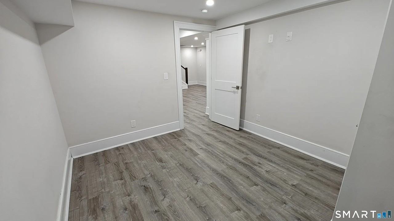 42 Poe Ct #42 - Photo 7 of 15