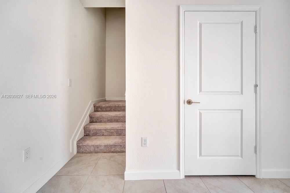 23503 Sw 129th Ave - Photo 4 of 24