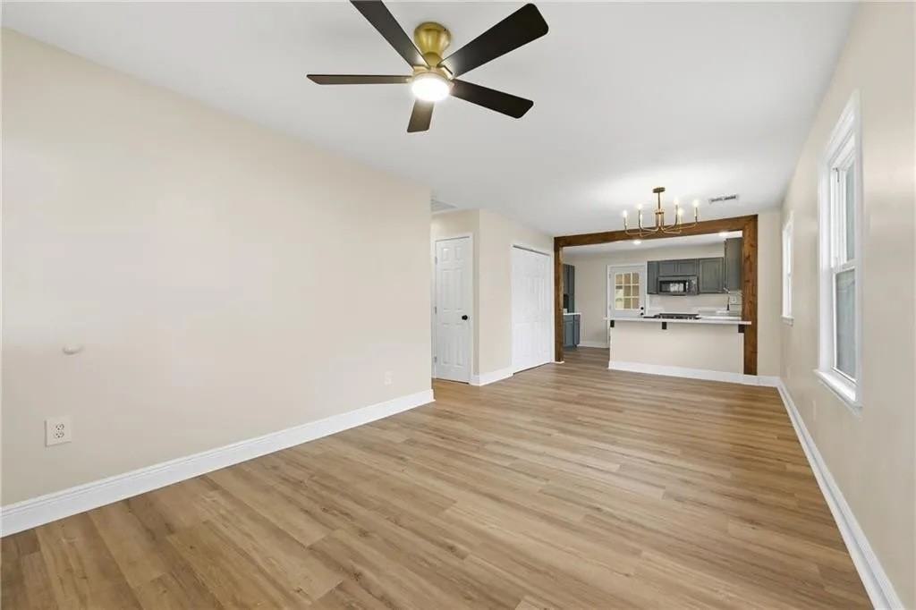 7223 Friscoville Ave - Photo 4 of 23