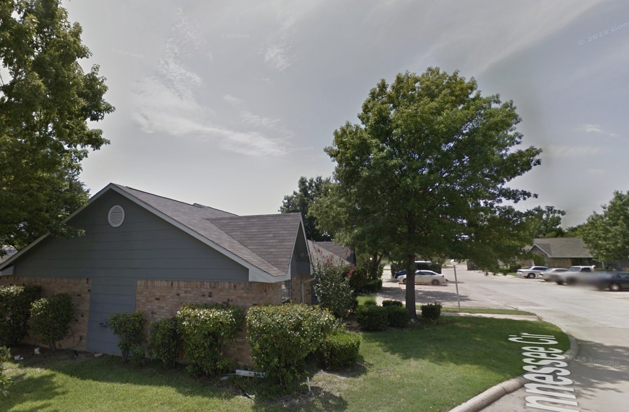 600 Tennessee Cir - Photo 2 of 6