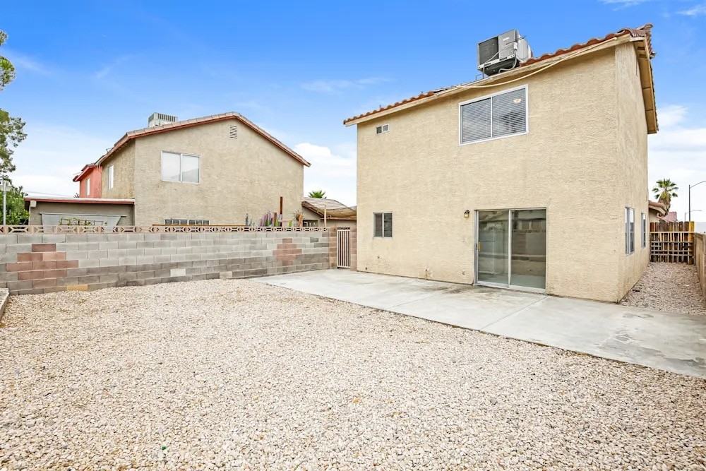 901 Calico Hills Court - Photo 5 of 10