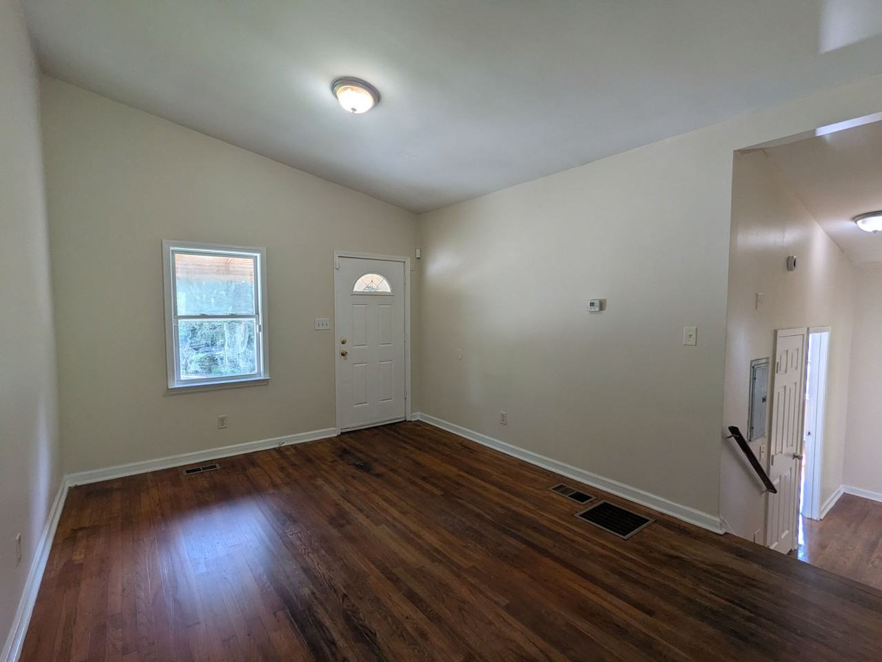 1615 Abner Ter Nw #1 - Photo 5 of 19