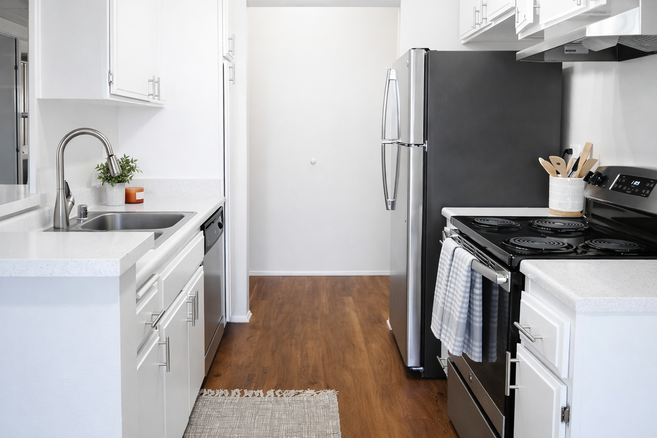 Woodside Terrace - Photo 2 of 16