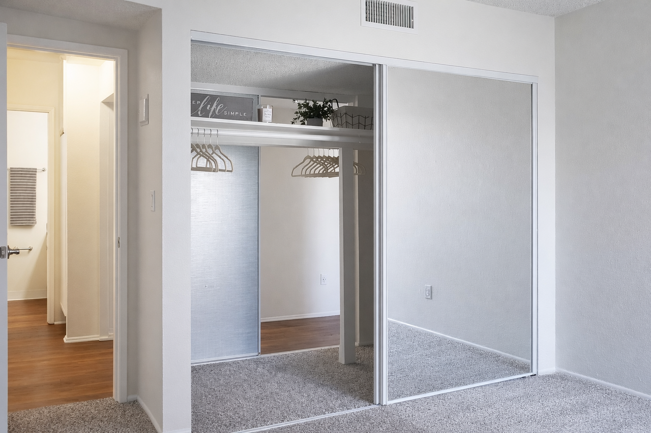 Woodside Terrace - Photo 7 of 16