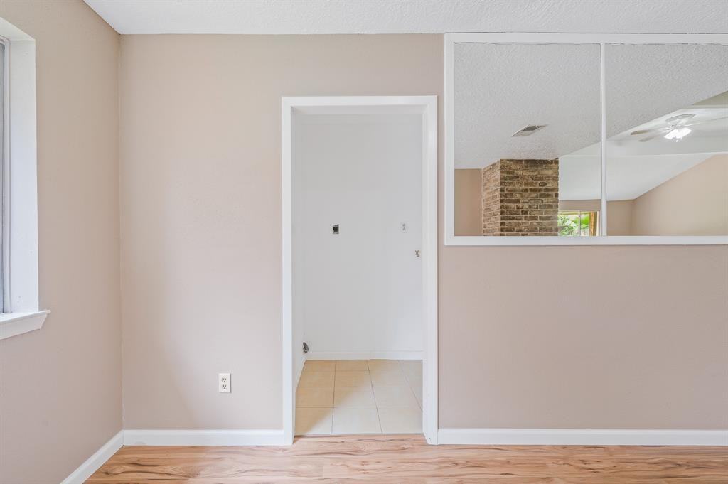 19511 Westhaven Dr - Photo 7 of 24