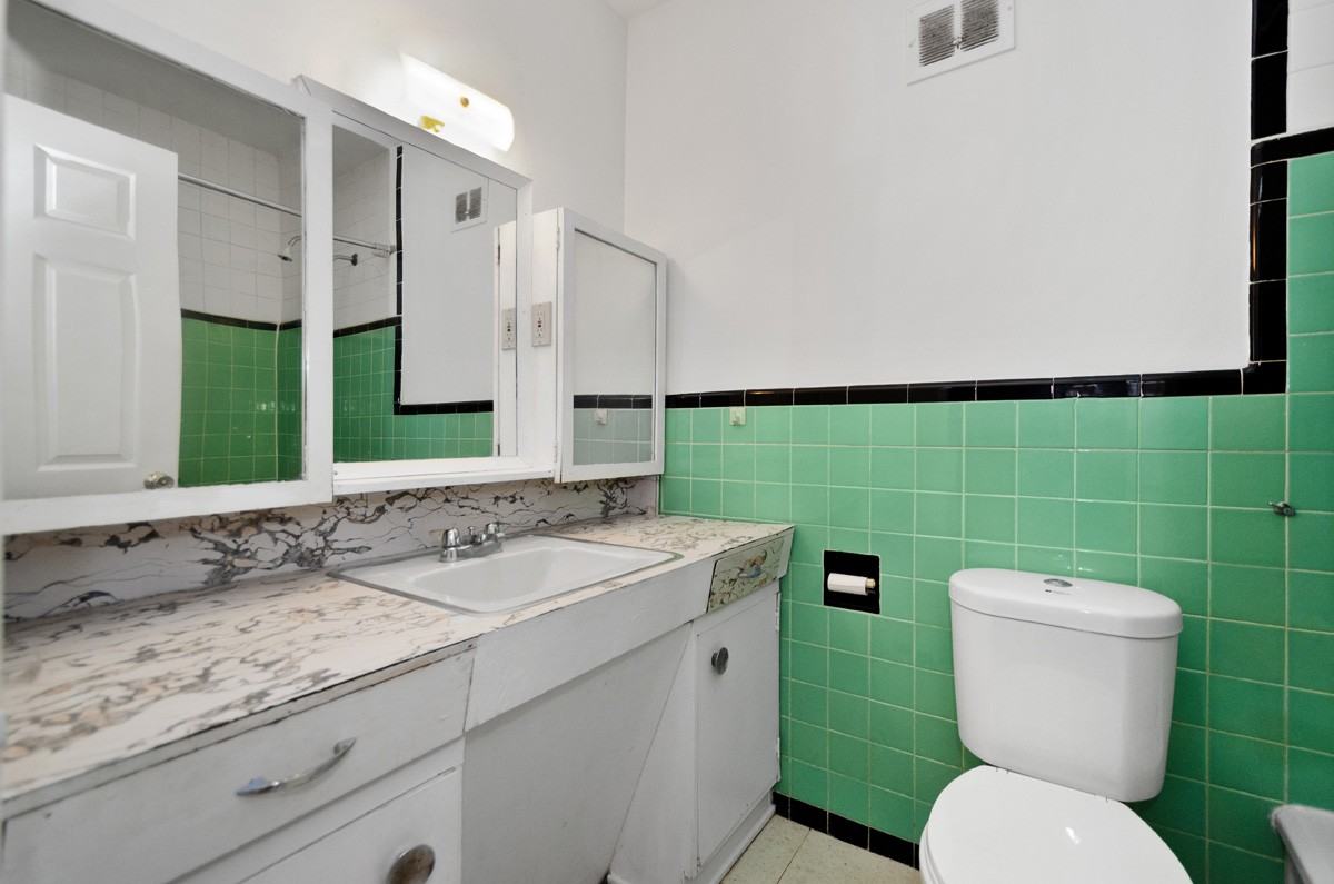 161 Somerset Street West - Photo 6 of 6