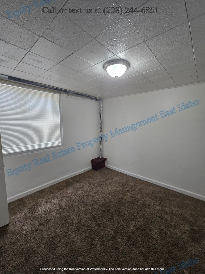555 N 13th Ave #557 - Photo 2 of 29