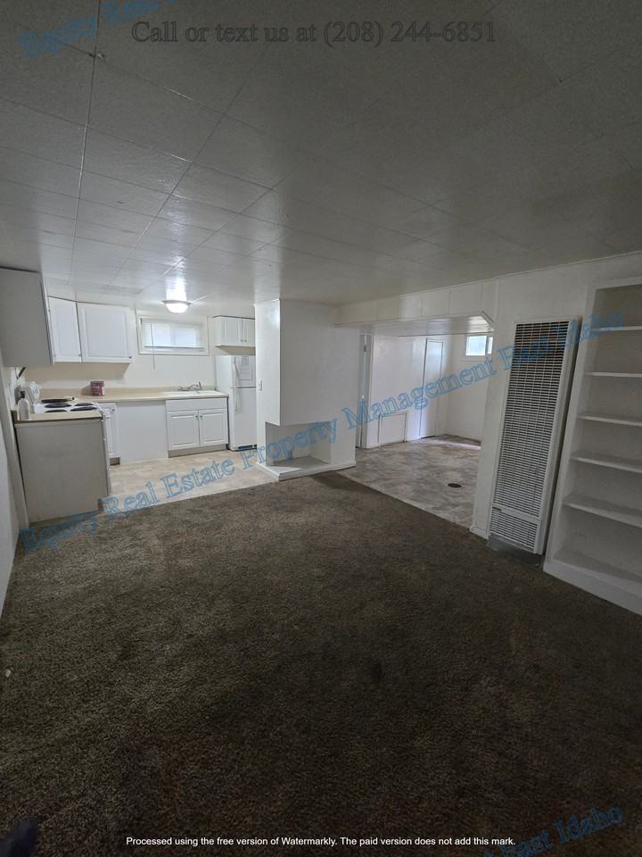 555 N 13th Ave #557 - Photo 7 of 29