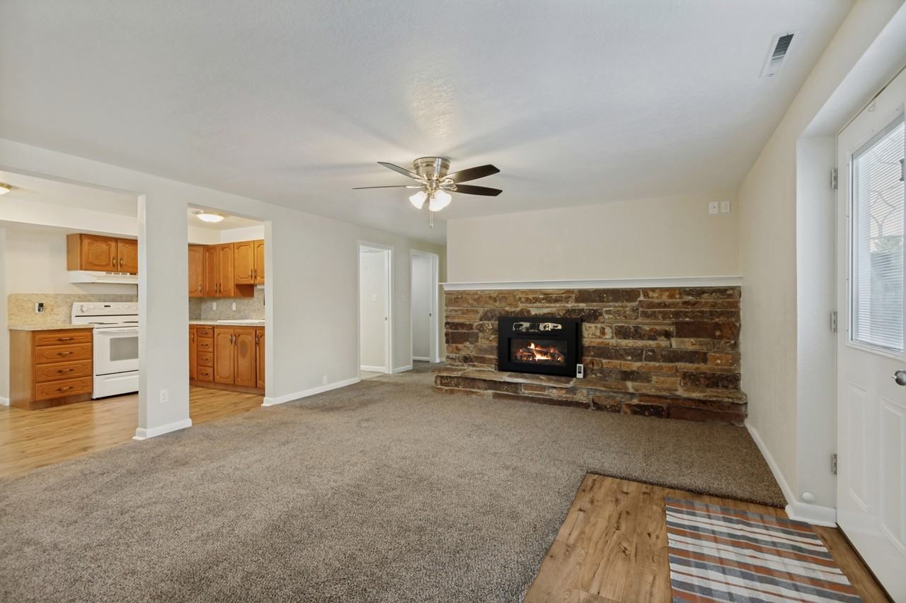 256 N 300 W #DOWN - Photo 6 of 25