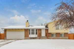 featured image of 6144 W Rishel Cir