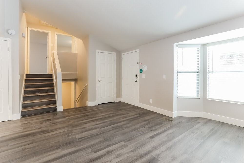 6144 W Rishel Cir - Photo 5 of 18