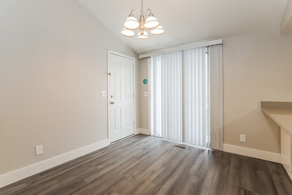 6144 W Rishel Cir - Photo 7 of 18