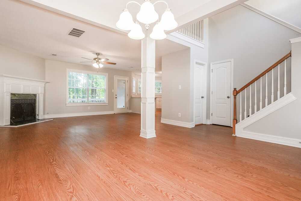 21 Arbor Cove Dr - Photo 4 of 17
