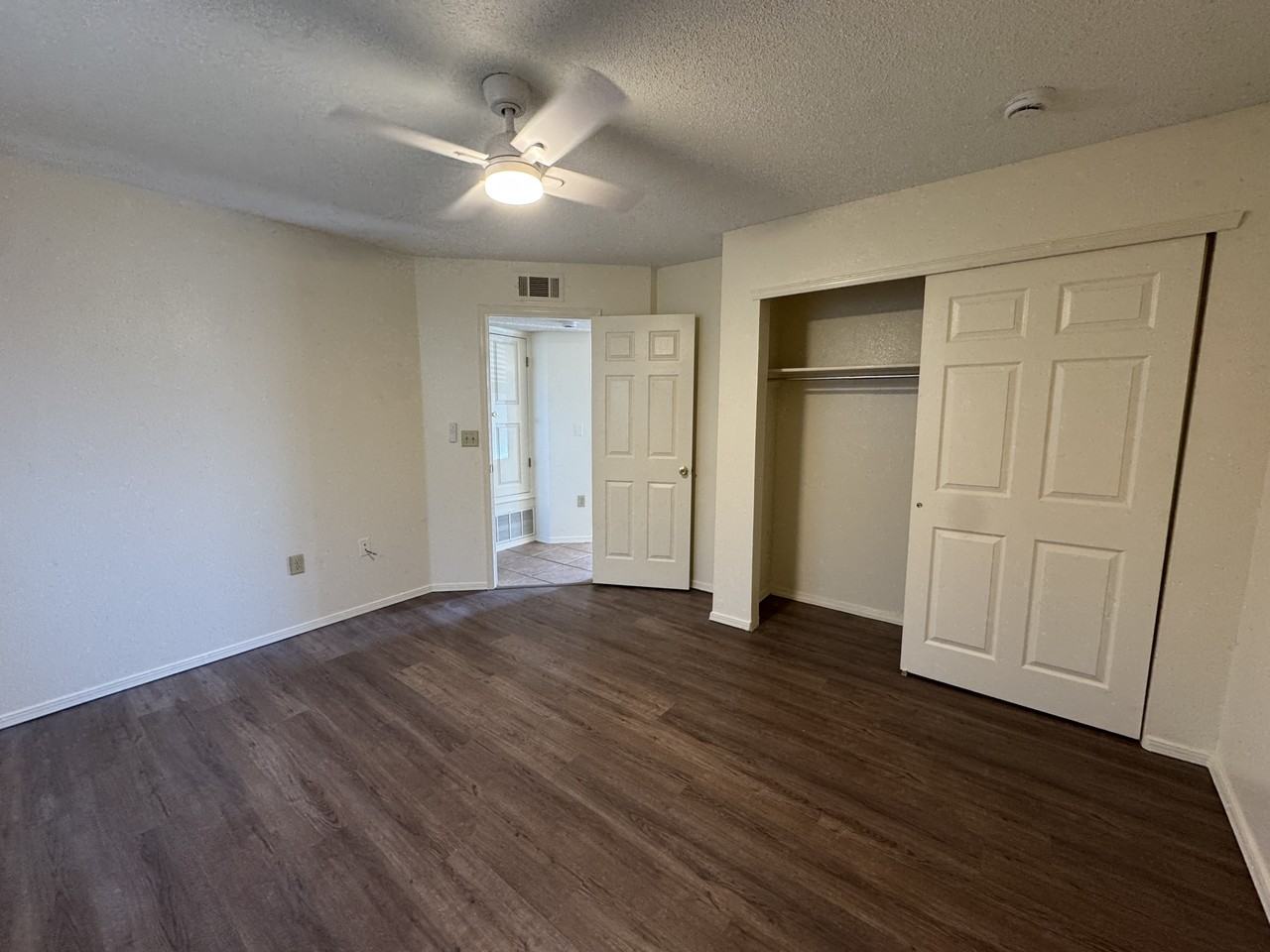 8715 Independence Dr #3 - Photo 5 of 8