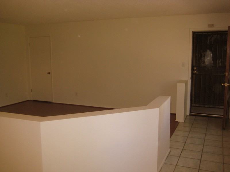 810 S. Kolb RoadUnit 19 #1 - Photo 6 of 17