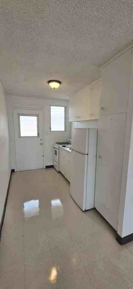 1270 Elm St #1 - Photo 4 of 9