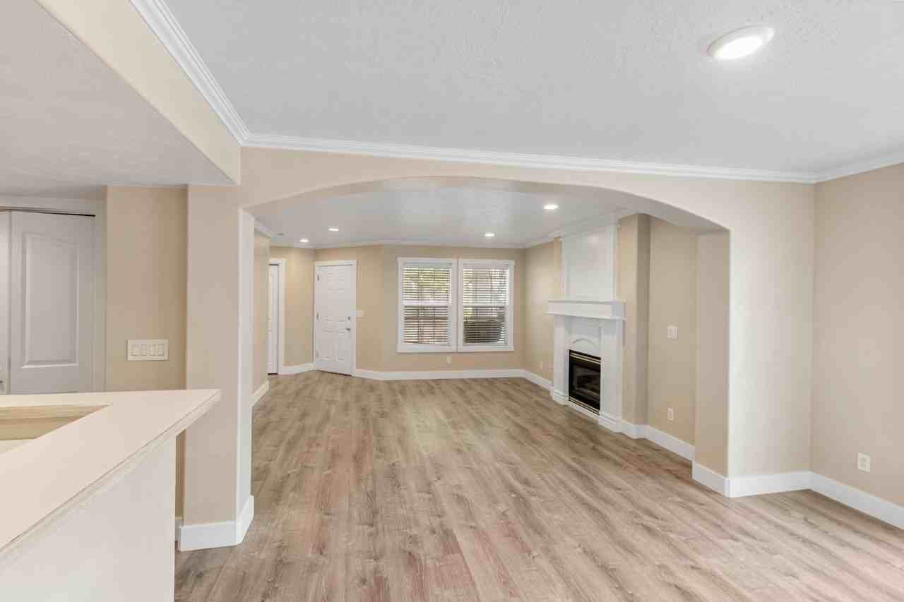 1313 S 1260 W - Photo 3 of 11