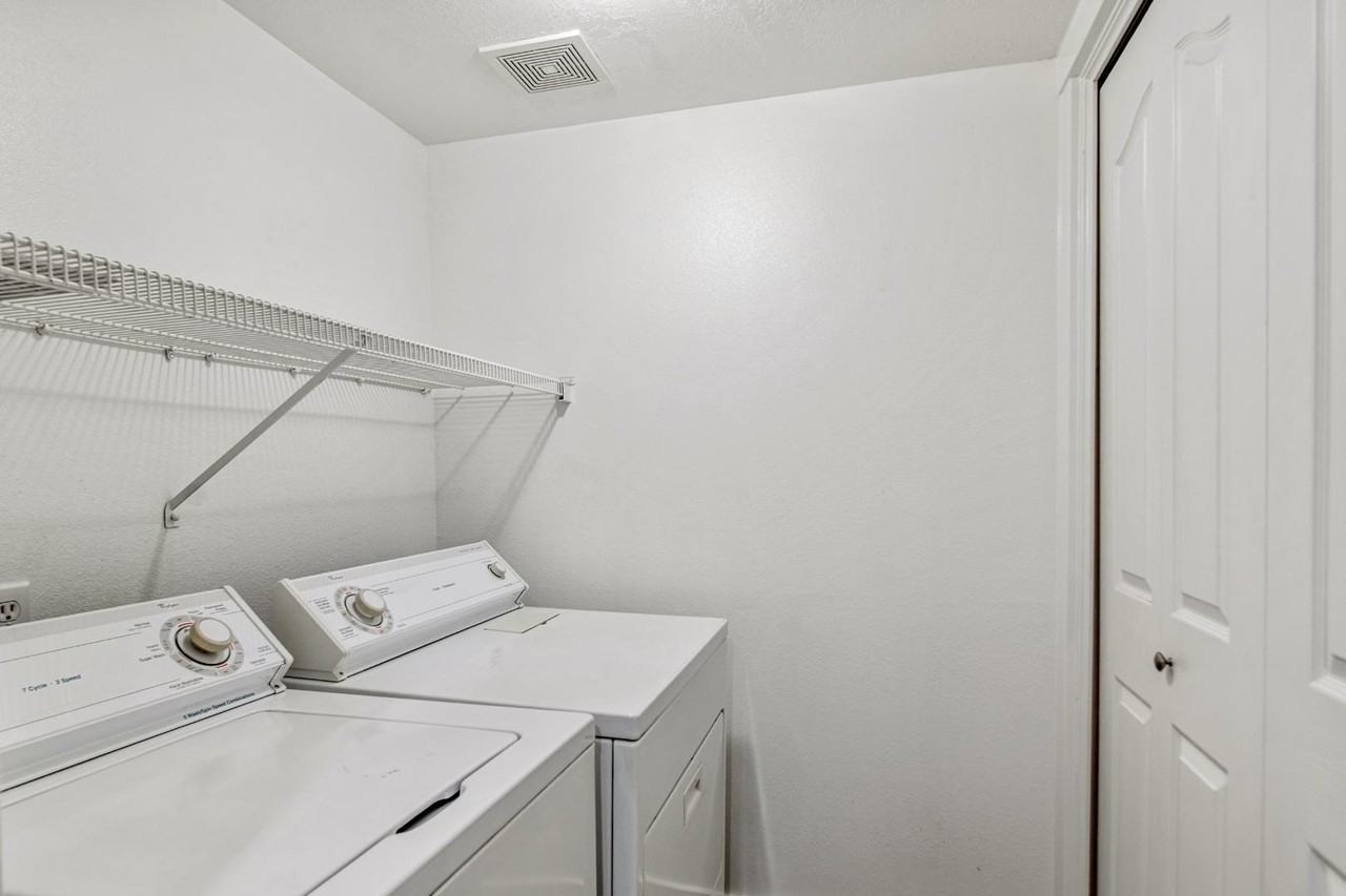 1313 S 1260 W - Photo 5 of 11