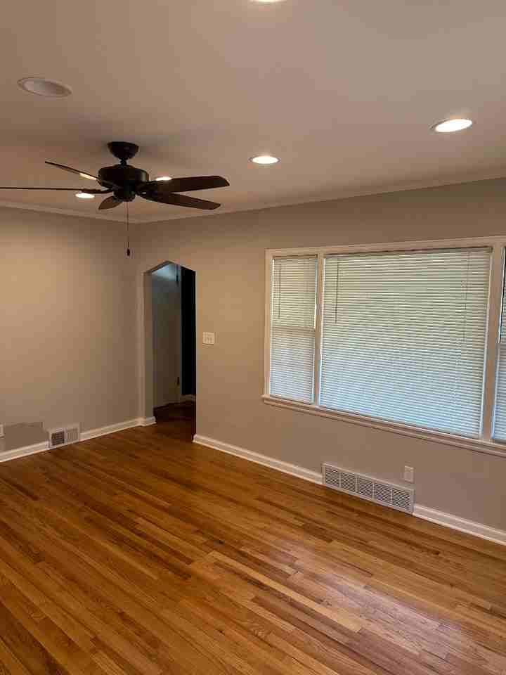 2219 51st St - Photo 5 of 11