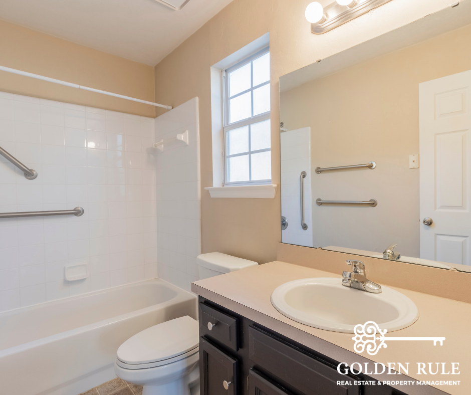 3776 Nw 26th Ter #1 - Photo 7 of 13