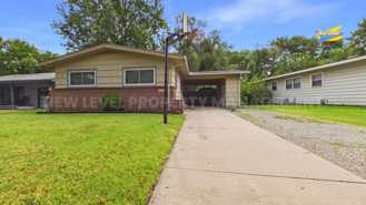 6040 N Hartford Dr - Photo 1 of 1